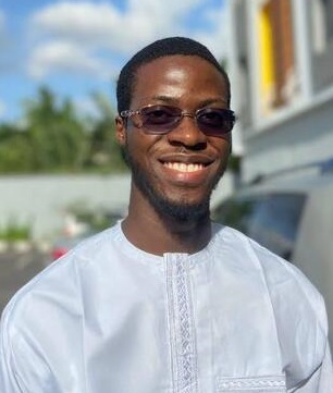 AKINOLA